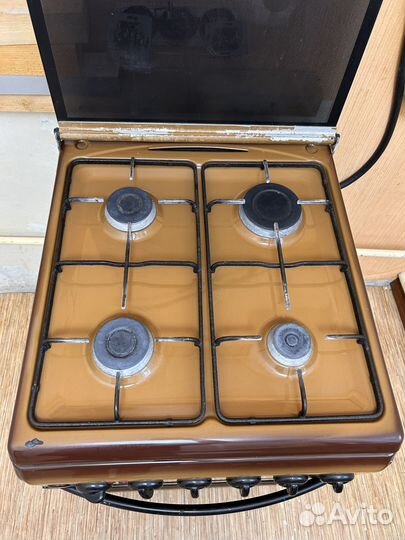 Плита газовая с электрической духовкой