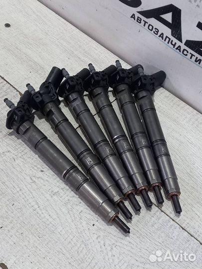 Топливная форсунка Volkswagen Touareg 3