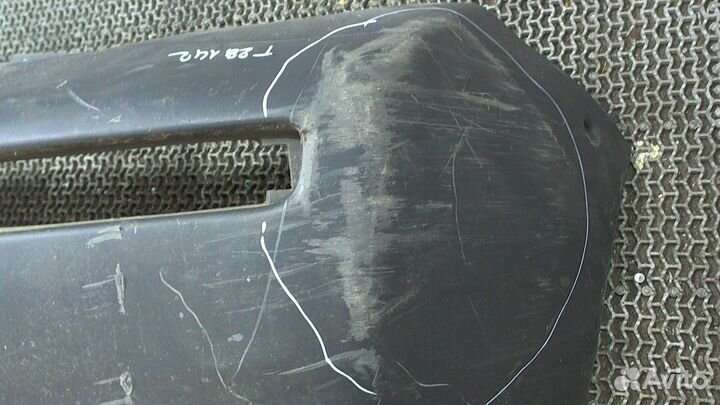 Бампер Opel Vivaro, 2005