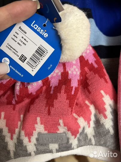 Lassie новый син/п46,роз/п46шлем шапка