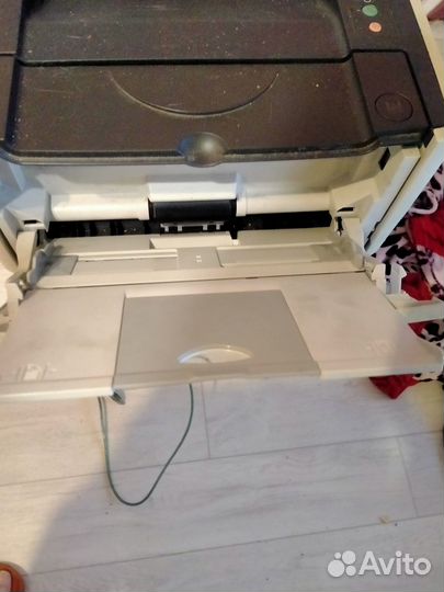 Принтер лазерный hp