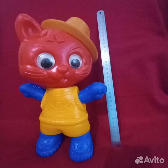 Кот в шляпе