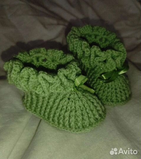 Вязаные изделия ручной работы для малышей