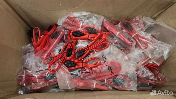 SATA кабель для жесткого диска