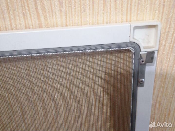 Москитные сетки на окна