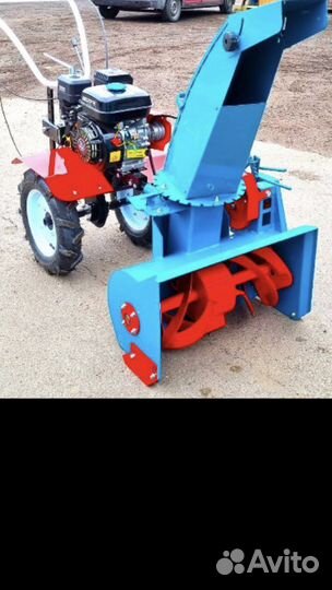 Снегоуборочная приставка к мотоблоку