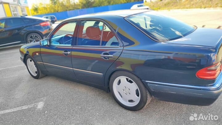 Mercedes-Benz E-класс 2.4 AT, 1998, 250 000 км