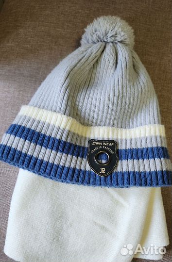 Костюм осень-весна 92 размер, шапка с шарфом