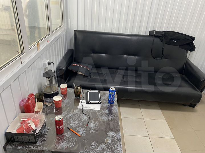 Гараж, > 30 м²