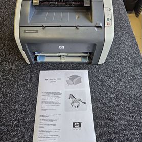 Лазерный принтер HP LaserJet 1015