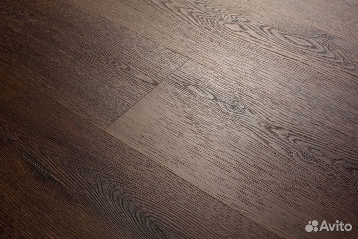 Кварц-виниловый ламинат