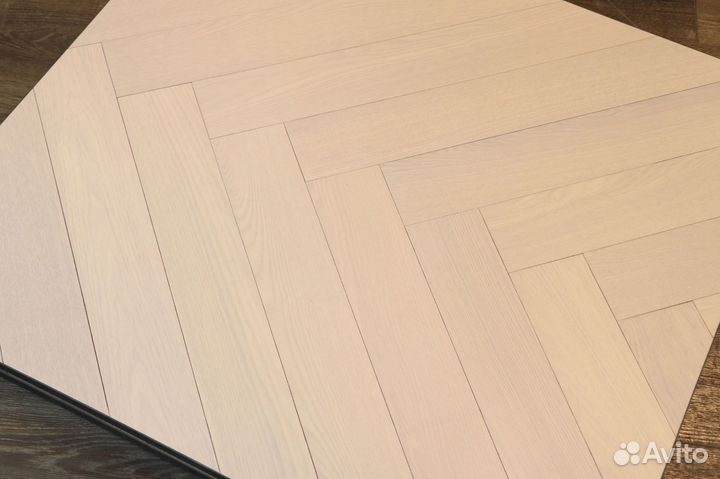 Паркет / Клеевая паркетная доска елочка