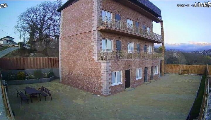 Дом 299 м² на участке 5 сот.