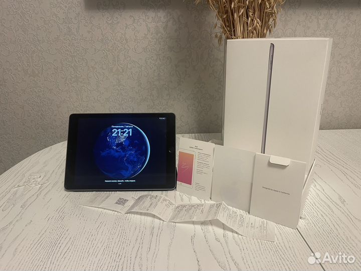 iPad 6th generation wi-fi 32GB