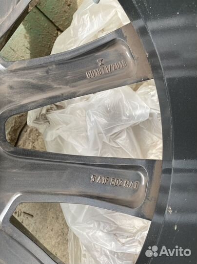 Колеса оригинал R22 BMW X7 G07 758i individual