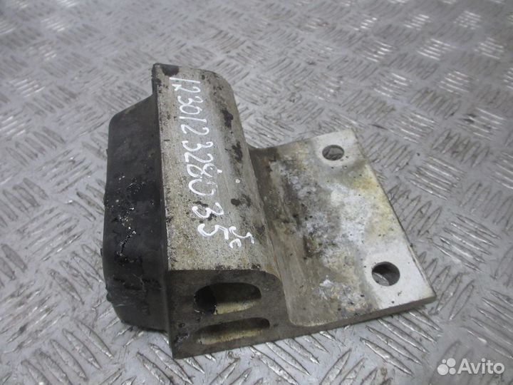 Отбойник задней рессоры Scania 1370141