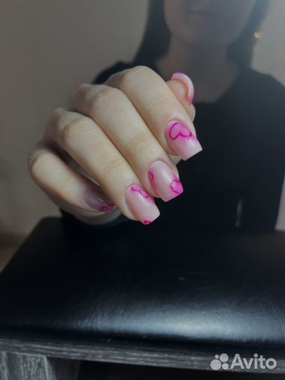 Мастер маникюра