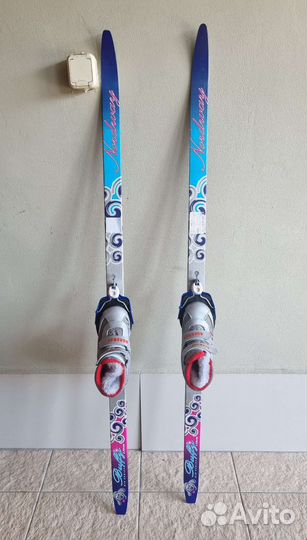 Лыжи 100-130 разные, шлем