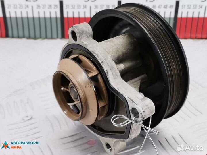 Помпа Volkswagen Polo 3 рест. 2002 03D121005