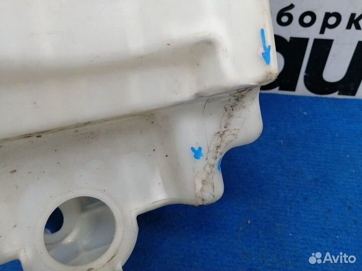 Бачок омывателя под 2 мотора без датчика уровня