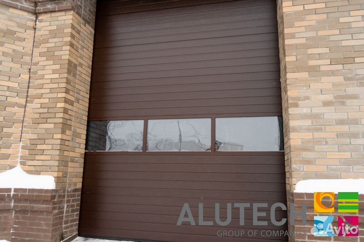 Гаражные ворота alutech