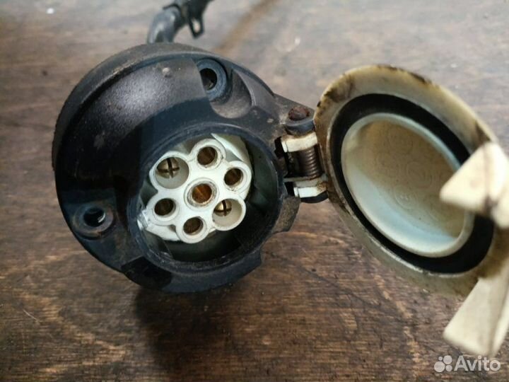 Розетка фаркопа с проводами. Land Rover Range