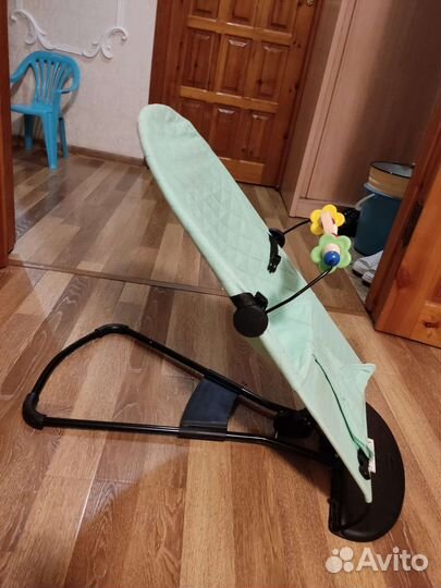 Шезлонг для новорожденных