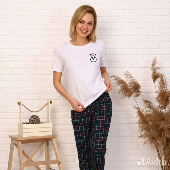 Красивый костюм