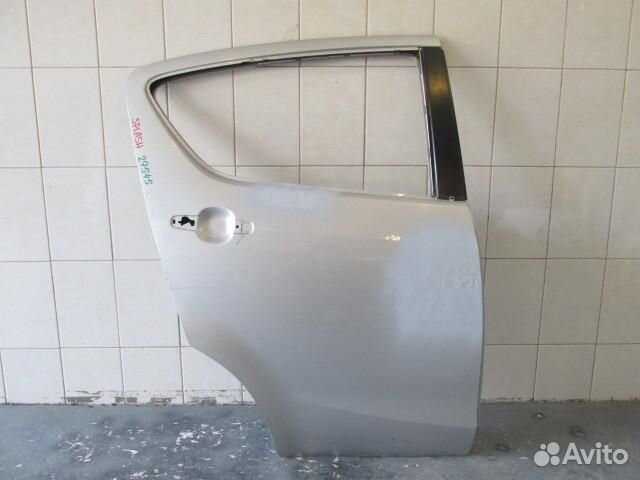 Дверь задняя правая Suzuki Splash