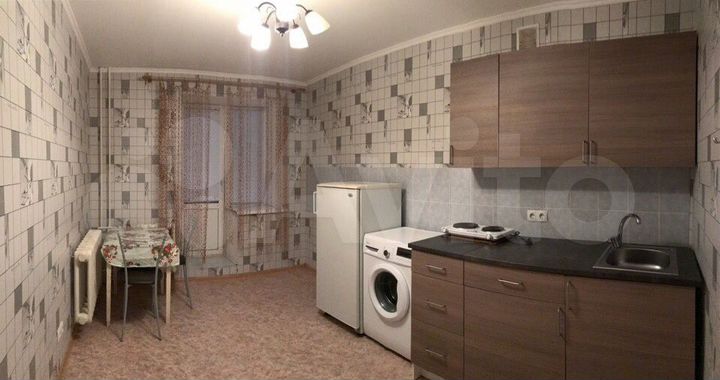 1-к. квартира, 46 м², 1/14 эт.