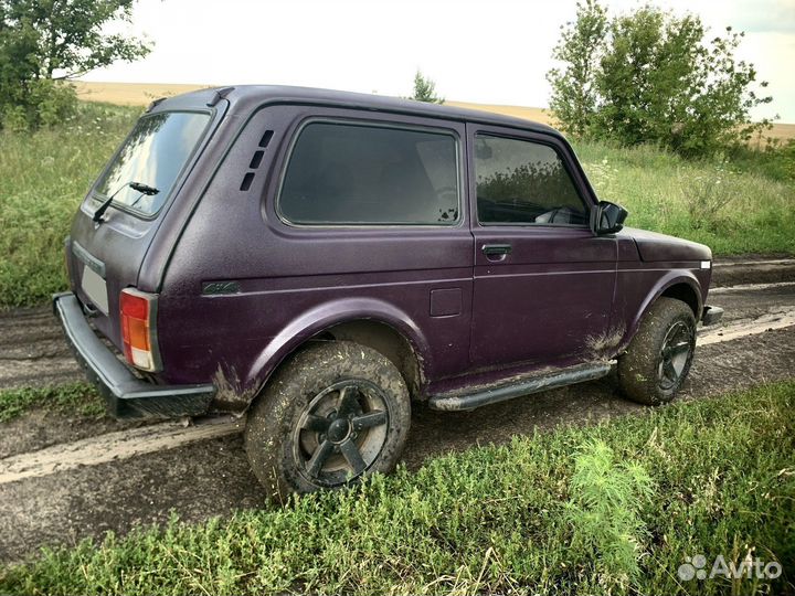 LADA 4x4 (Нива) 1.7 МТ, 2002, 156 000 км