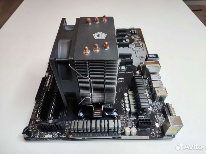 Комплект: Ryzen 5700g, B450, 16Gb, кулер