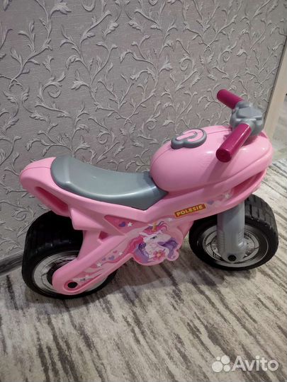 Мотоцикл- беговел для девочки