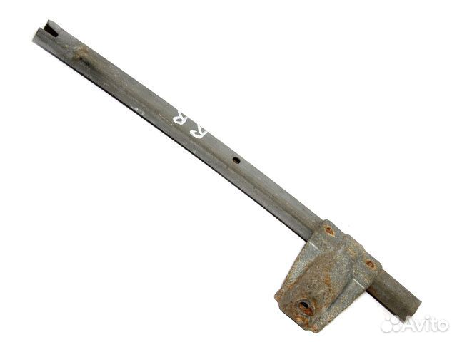 Направляющая стекла двери задней Mitsubishi Galant