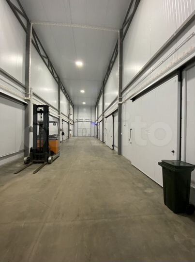 Холодильник, 1000 м²