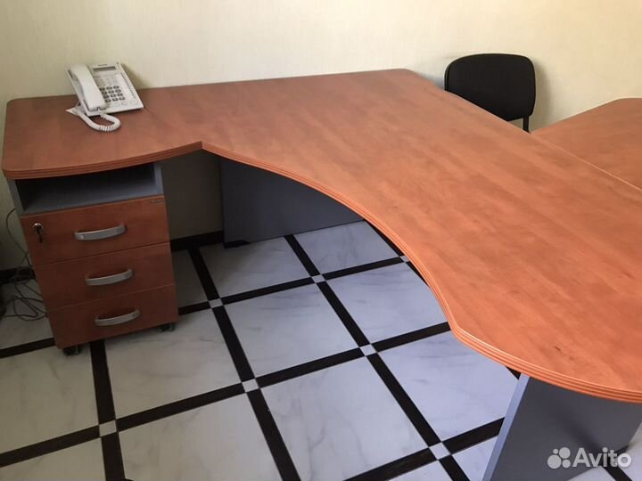 Мебель в офис