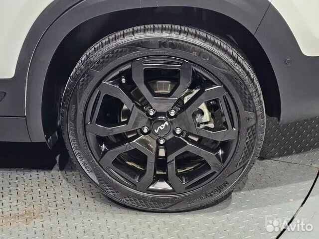 Kia Seltos 1.6 AT, 2024, 15 322 км