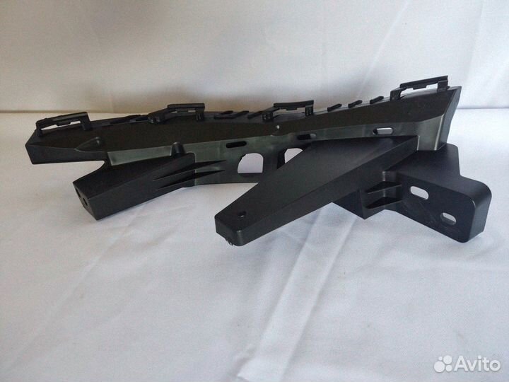 Кронштейн фары левый Haval F7 новый