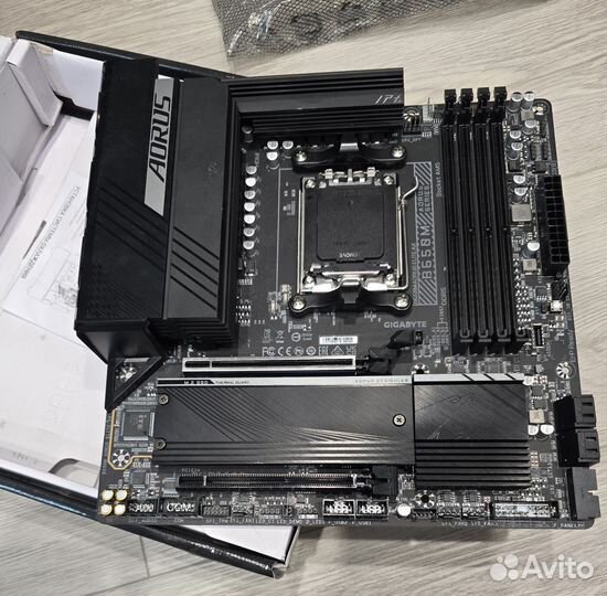 Материнская плата am5 b650m