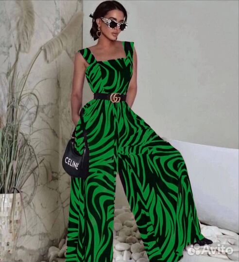 Комбинезон женский