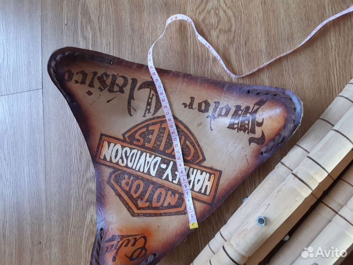 Стулья художника складные,кожанные. Куба