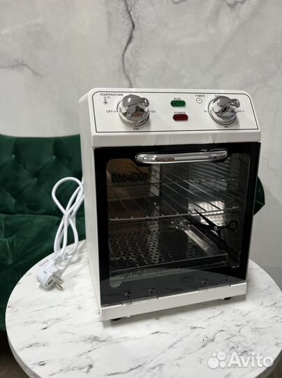 Стерилизатор для маникюрных инструментов