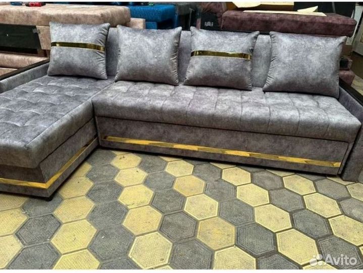 Диван угловой в наличии