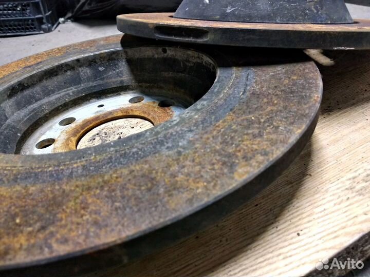 Тормозной диск задний Skoda Kodiaq