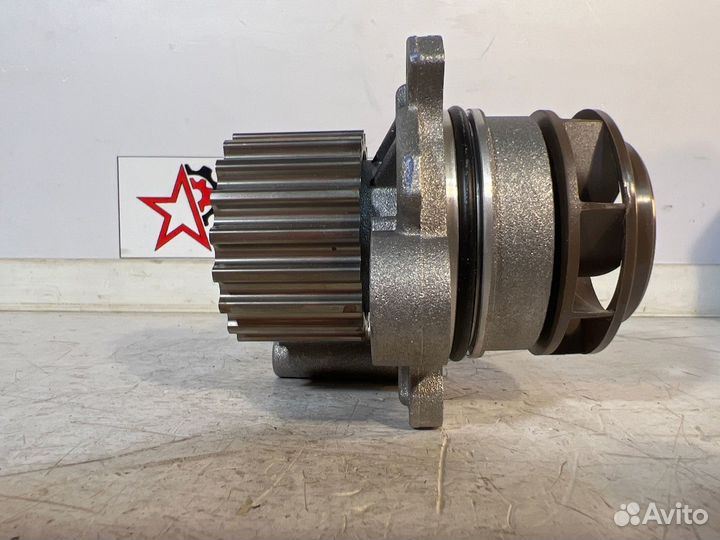 Насос системы охлаждения новый VAG Дизель 140 л.с