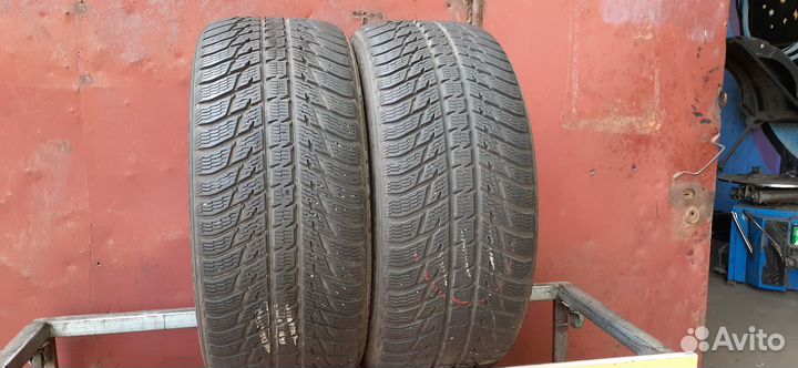 Nokian Tyres WR SUV 3 275/45 R20