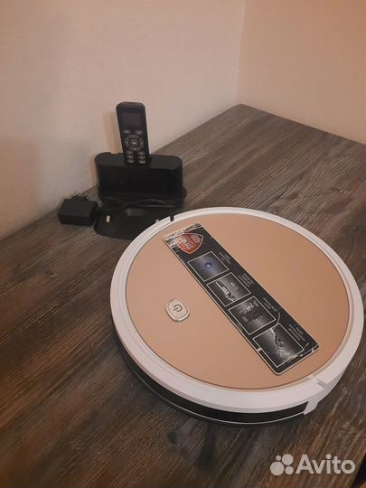 Робот пылесос