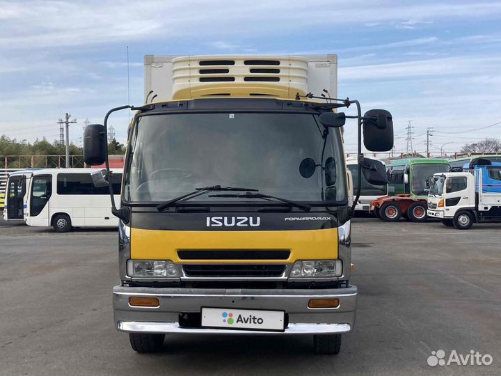 Isuzu Forward (F-Series), 2005