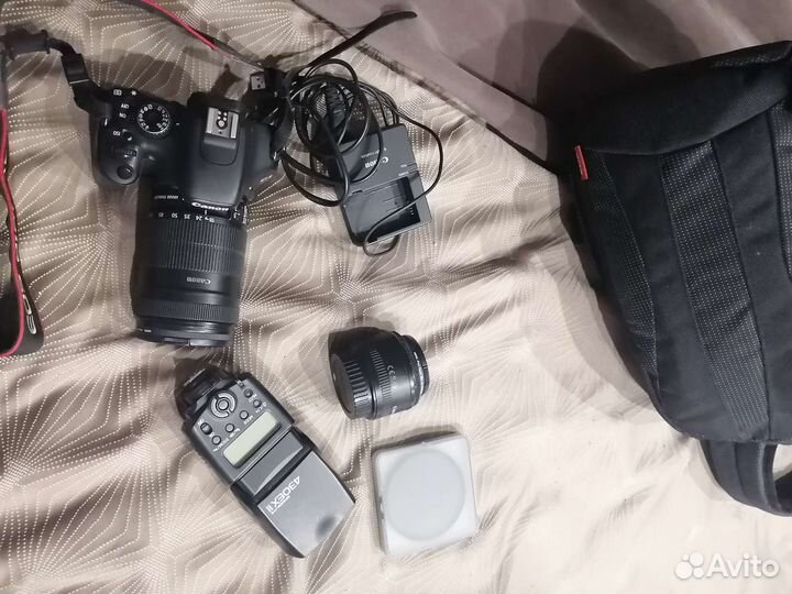 Зеркальный фотоаппарат canon 550d