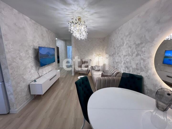 3-к. квартира, 65 м², 2/5 эт.